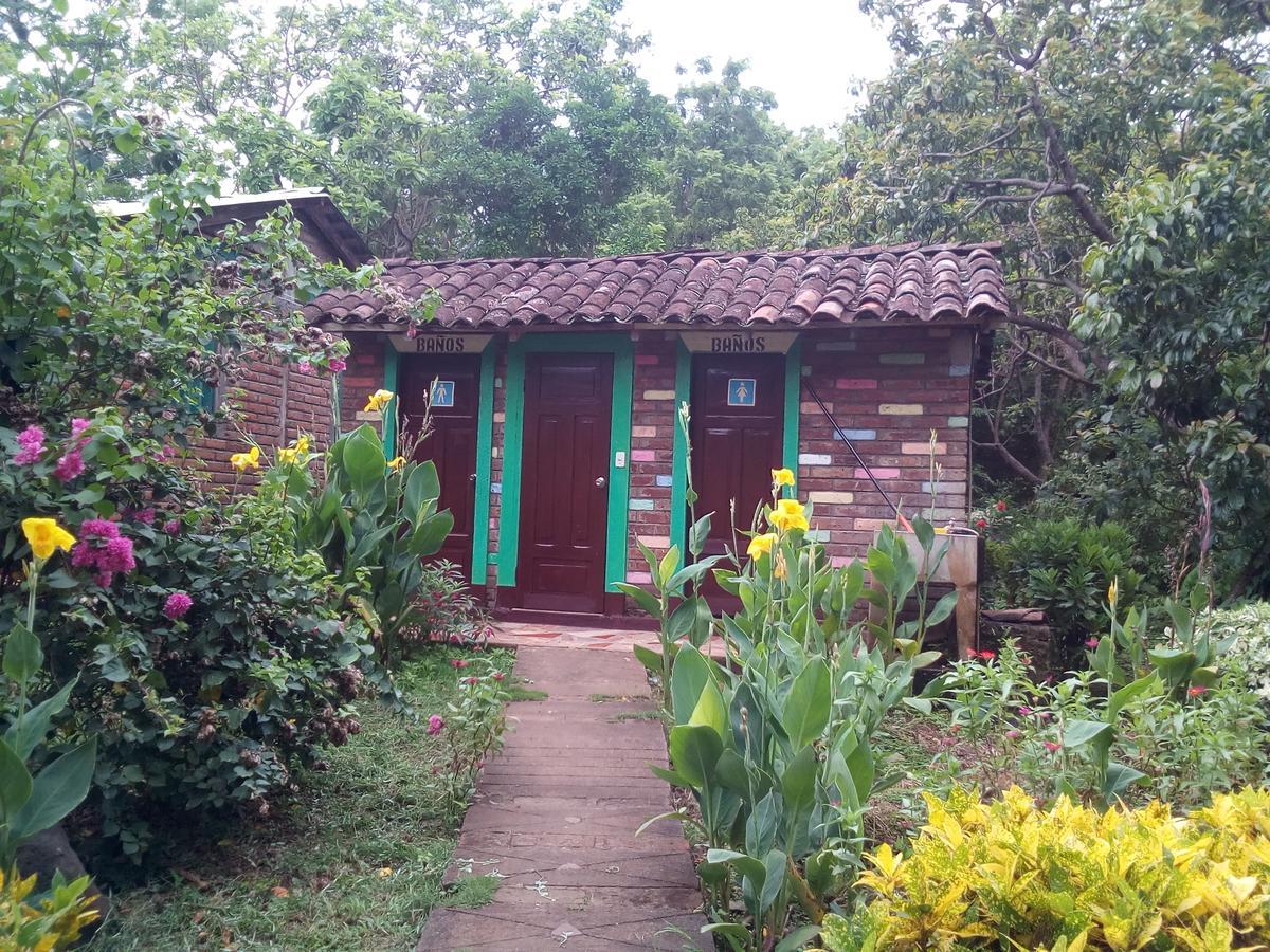 Eco-Lodge El Porvenir. Santa Cruz Buitenkant foto